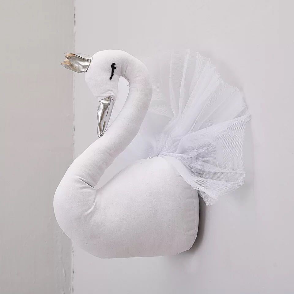 US Local Nordic White Pink Crown Swan Wall Hanging Wall Decoration