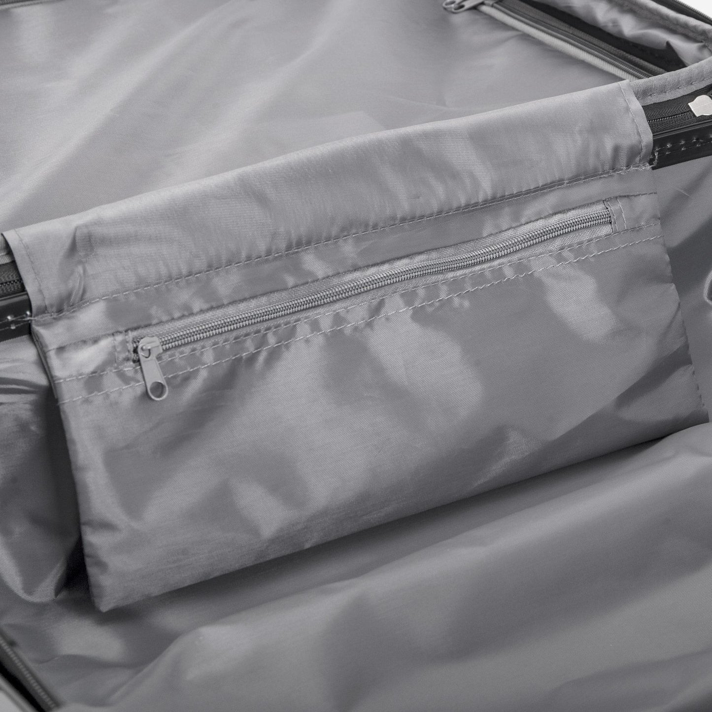 US Local 3 Piece Set Of Suitcases, Hard Shell Trolley Cases With TSA Locks 20 Inches 24 Inches 28 Inches