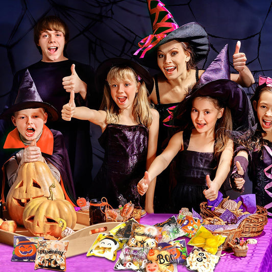 US Local Halloween 450pcs self adhesive candy cellophane treat bags cookie bags for halloween trick or treat goodie party favor supplies 9 patterns