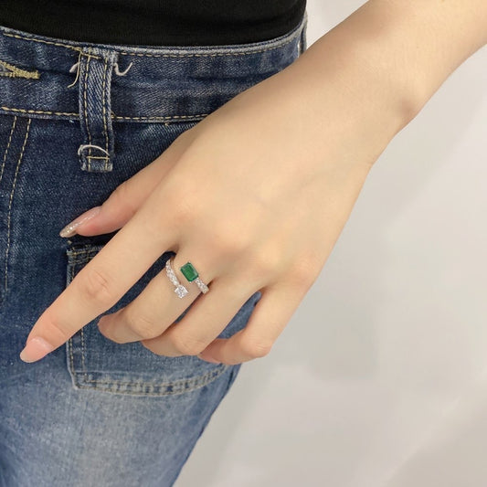 Korean-style Diamond Jewelry Ring Exquisite