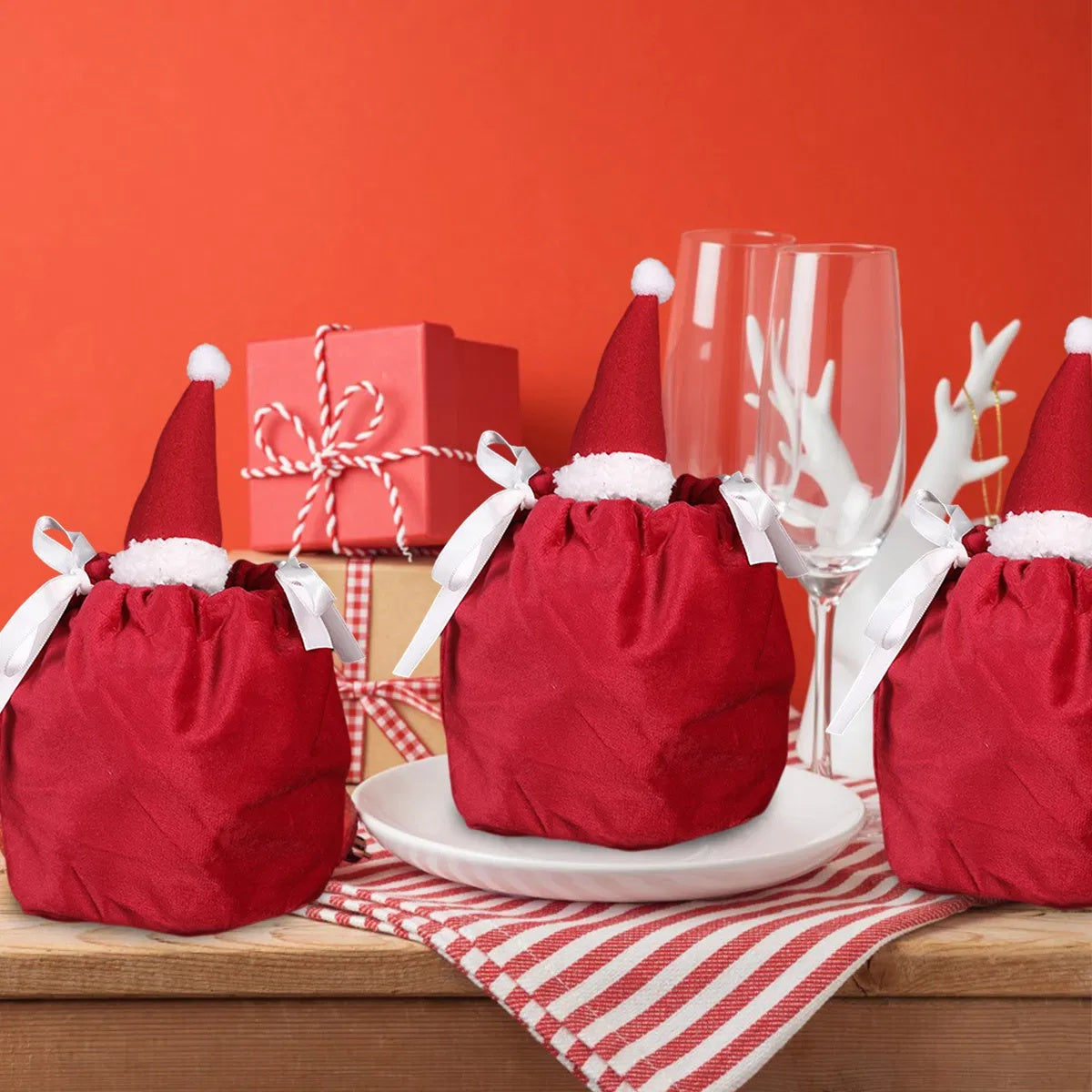 US Local 5Pcs Christmas Drawstring Bags Christmas Hat Design Flannel Gift Wrapping Bag Small Goodie Candy Snack Bag Party Favor Treat Pouch Bags For Holiday Birthday Xmas New Year Wedding Party Supplies