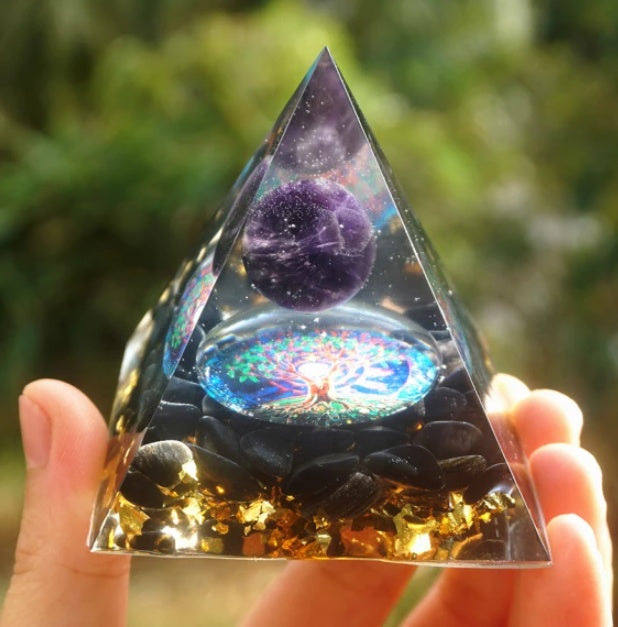 USA Local Pyramid Decoration Natural Crystal Gravel Energy Tower