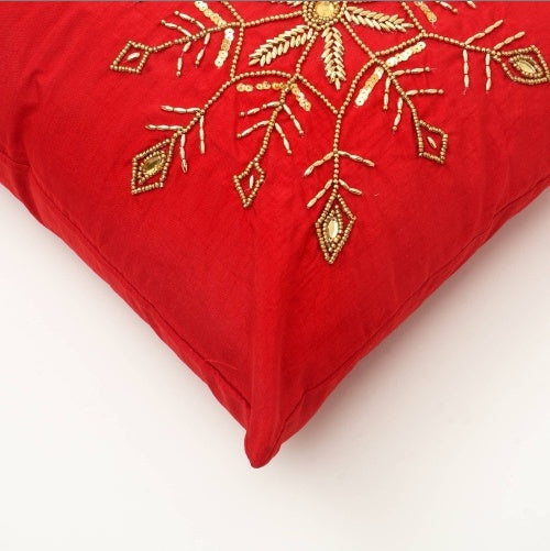 US Local Soft And Fashionable Polyester Wooden Pillow With Bead Decoration