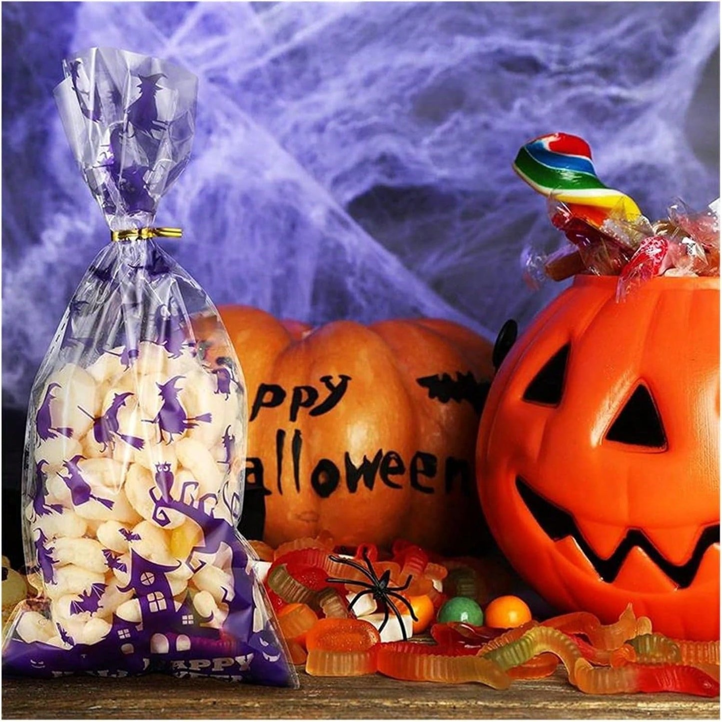 US Local 200 Pcs Halloween Gift Wrapping Bags With Twist Ties 5.1 X 10.8 Inch Cellophane Witch Bat Printing Flat Bag OPP Halloween Pumpkin Treat Packaging Bags For Party Favors Halloween Decoration
