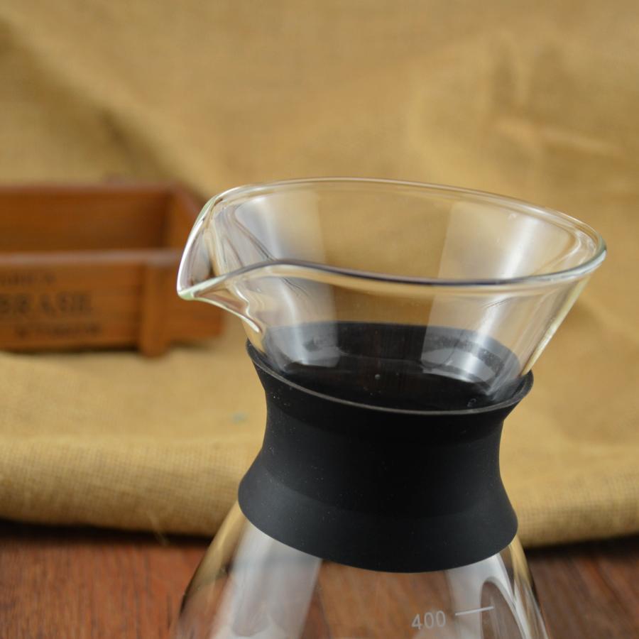 One-piece coffee drip pot