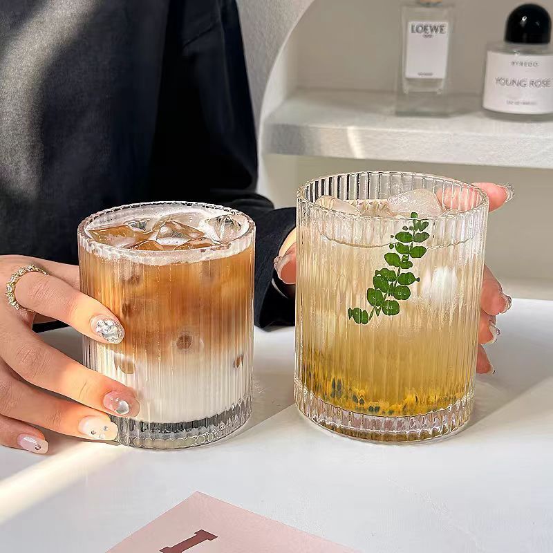 Single-layer Style Simple Striped Glass Cup