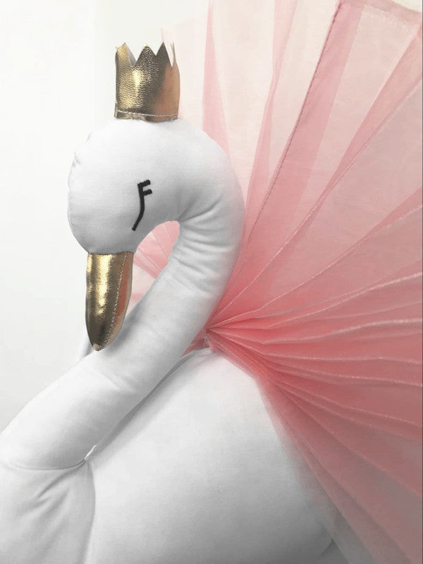 US Local Nordic White Pink Crown Swan Wall Hanging Wall Decoration