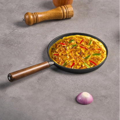 US Local WANGYUANJI Cast Iron Pizza Pan 7.9, Uncoated Pancake Skillet For Indoor And Outdoor, Non-Stick Skillet With Wooden Handle, Handmade Pancakes, Pizza, Fried Steak