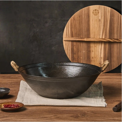US Local WANGYUANJI 14.2 Handmade Wok, Cast Iron Wok Pan, Large Flat Bottom Wok Stir With Dual Handle And Wooden Lid, Suitable For All Cooktops, Uncoated Chinese Traditional Wok