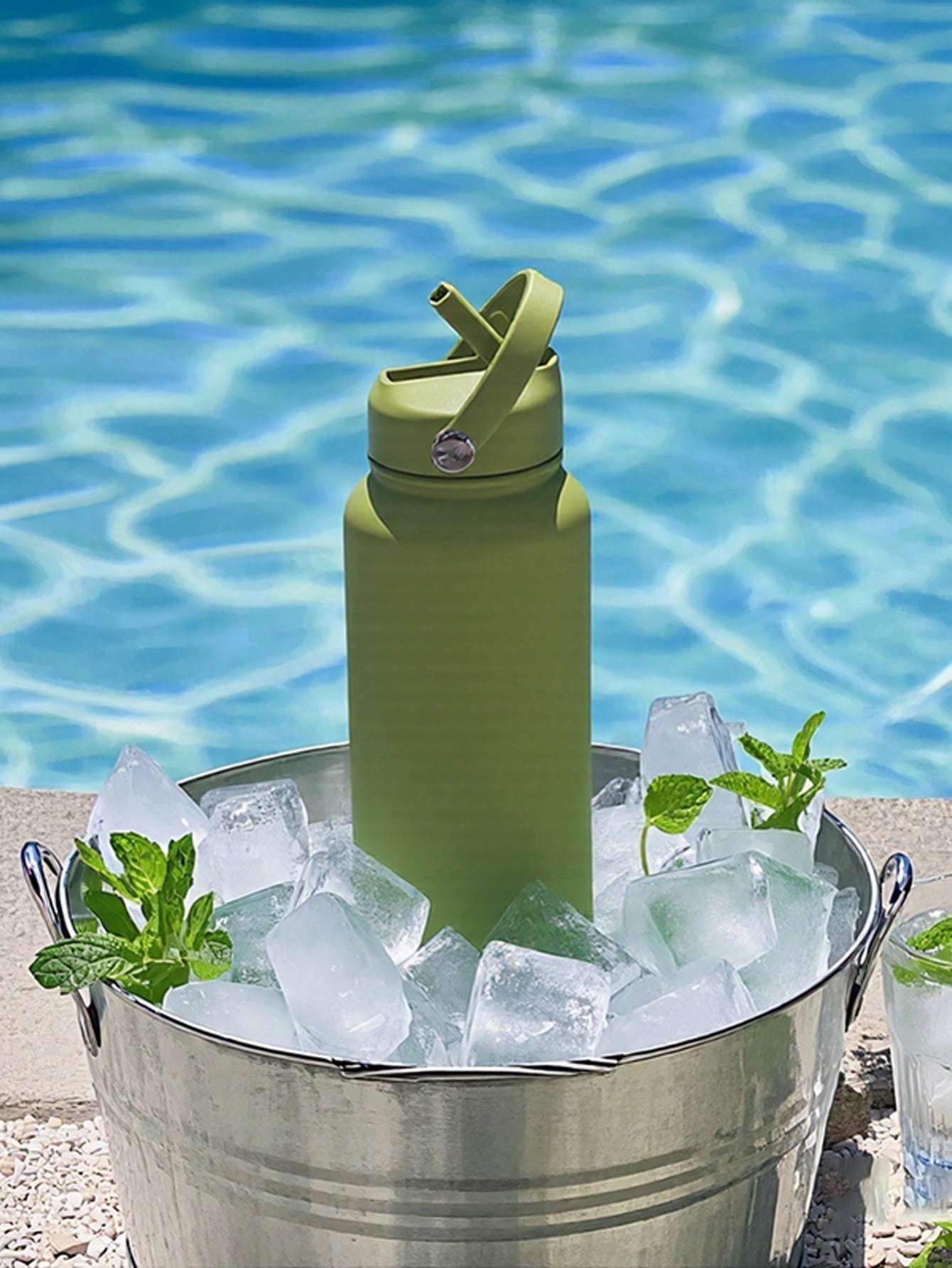 Sports Water Bottle With Portable Handle, Straw, Stainless Steel, American-style, Wide-mouth, Thermal Insulation Cup