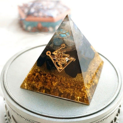 US Local Strengthen wealth help tower business natural crystal 4-5cm energy Orgone pyramid decoration craft resin gift