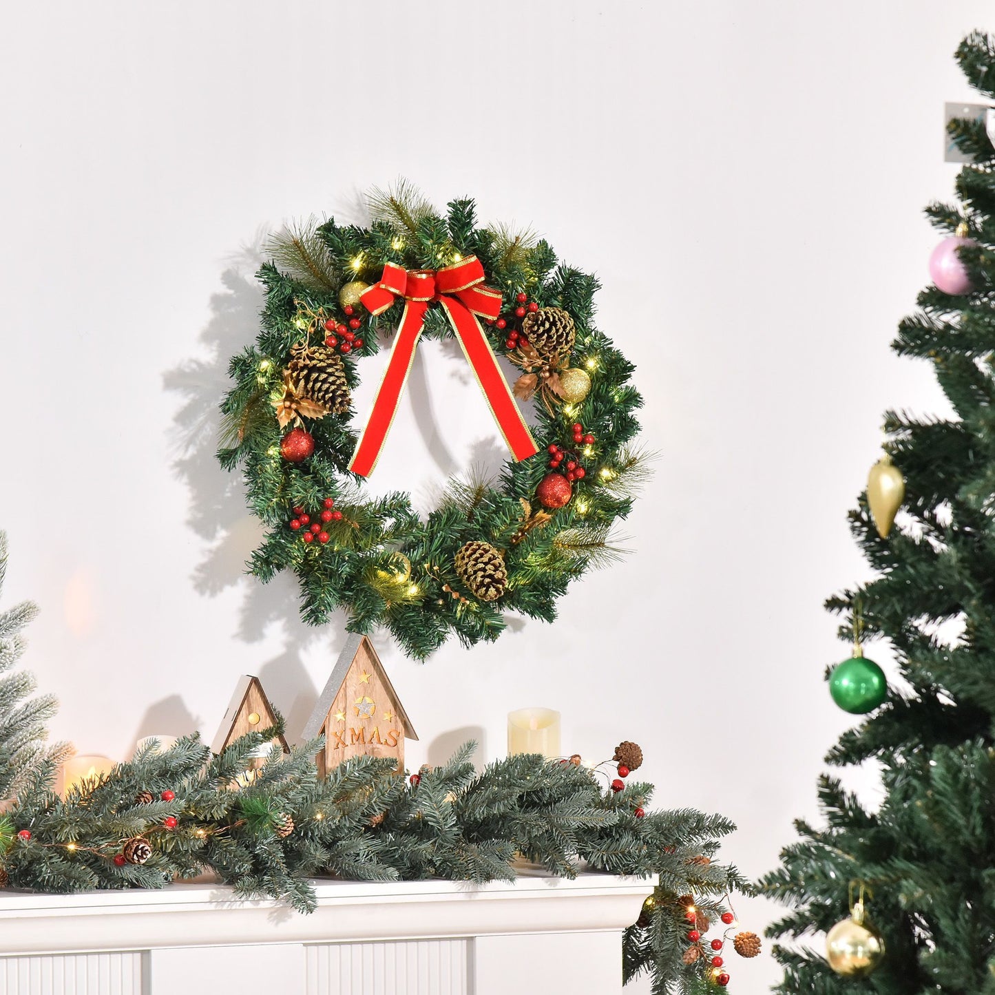CA Local Christmas Wreath Pre-Lit Artificial Greenery Xmas Spruce Wreath Cones Red Berries 20 LED Lights Battery Operated