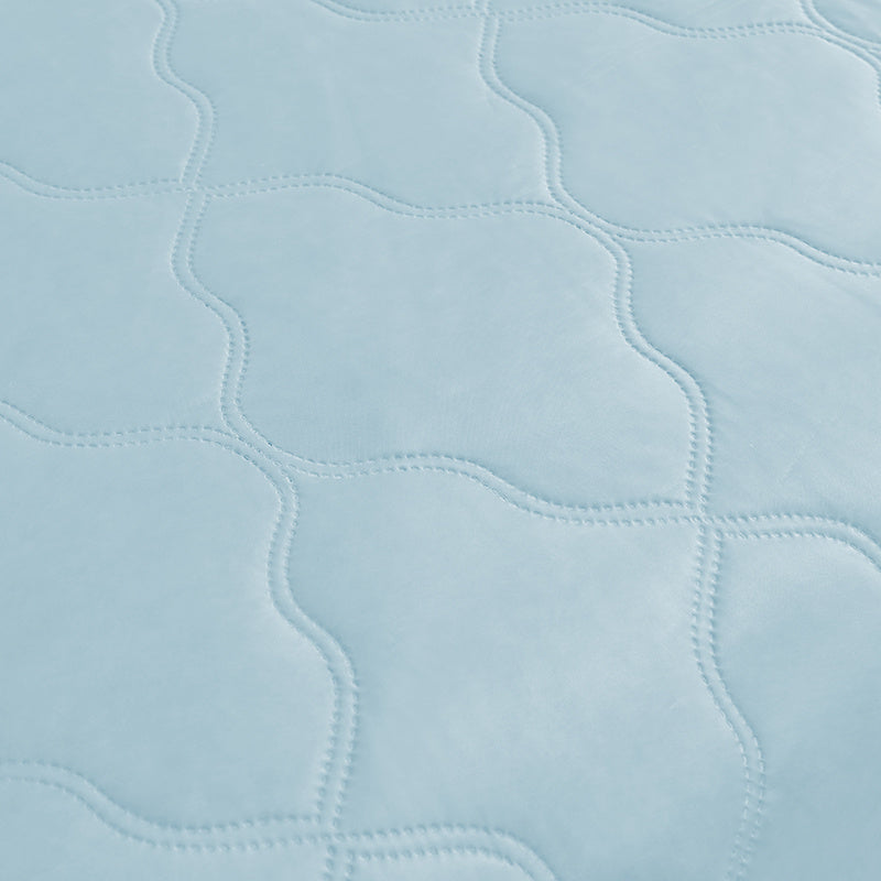 US Local 1pc Innovative Soundwave Design Ultra Soft Thin Quilt, Cozy & Breathable All-Season Reversible Comforter For Hot Sleepers, Ideal Lightweight Bedding For Bed, Sofa, Office, Travel & Camping, Machine Wa