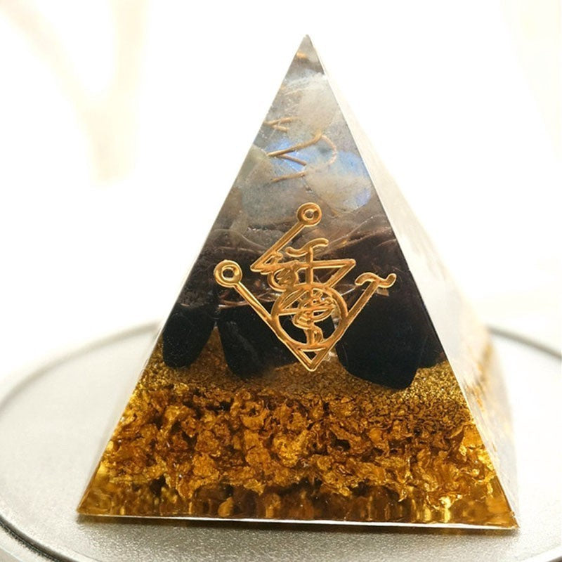 US Local Strengthen wealth help tower business natural crystal 4-5cm energy Orgone pyramid decoration craft resin gift