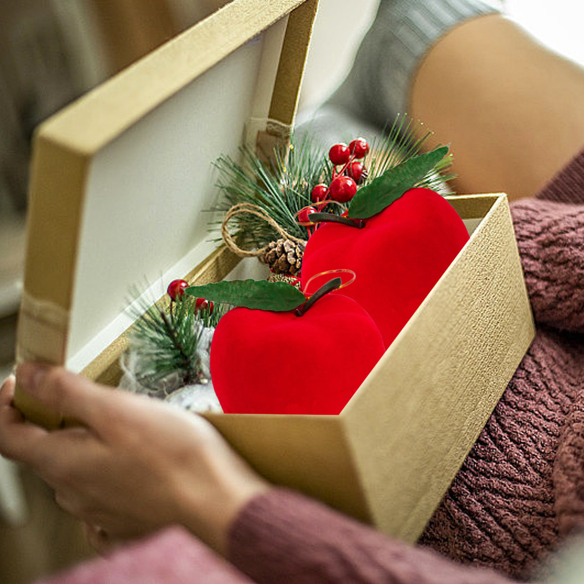 US Local 12 Packs Christmas Ornament Xmas Tree Fake Red Apples Hanging Decorations Holiday Tree Red Foam Ball Ornament Pendants For Christmas New Year Holiday Party Decor Supplies