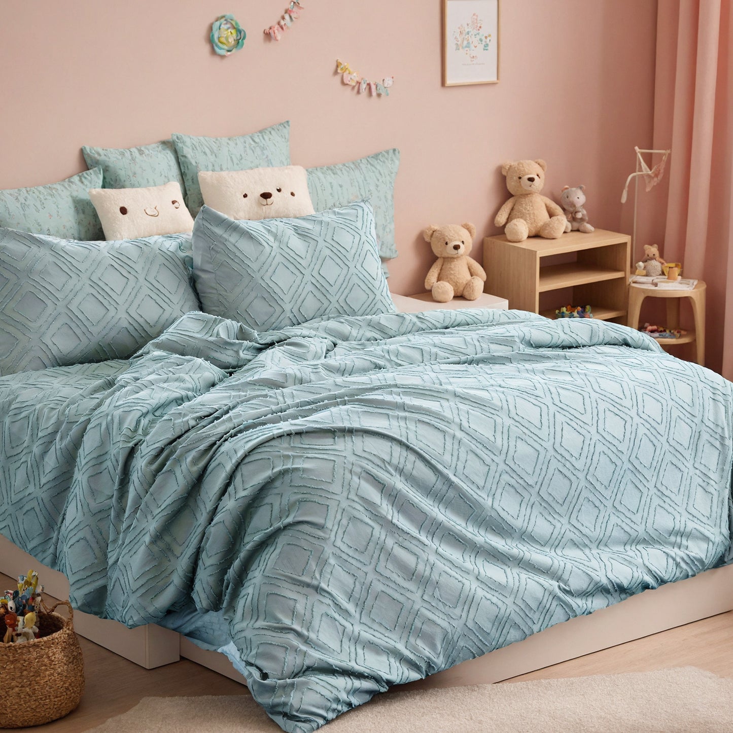 US Local Bohemian Style Quilt Cover Set, Cut Flower Quilt Cover,  Tufted Quilt Cover Three-piece Set, One Quilt Cover And Two Pillowcases,  Washable And Machine Washable Without Shrinkage,  Suitable For Hotels