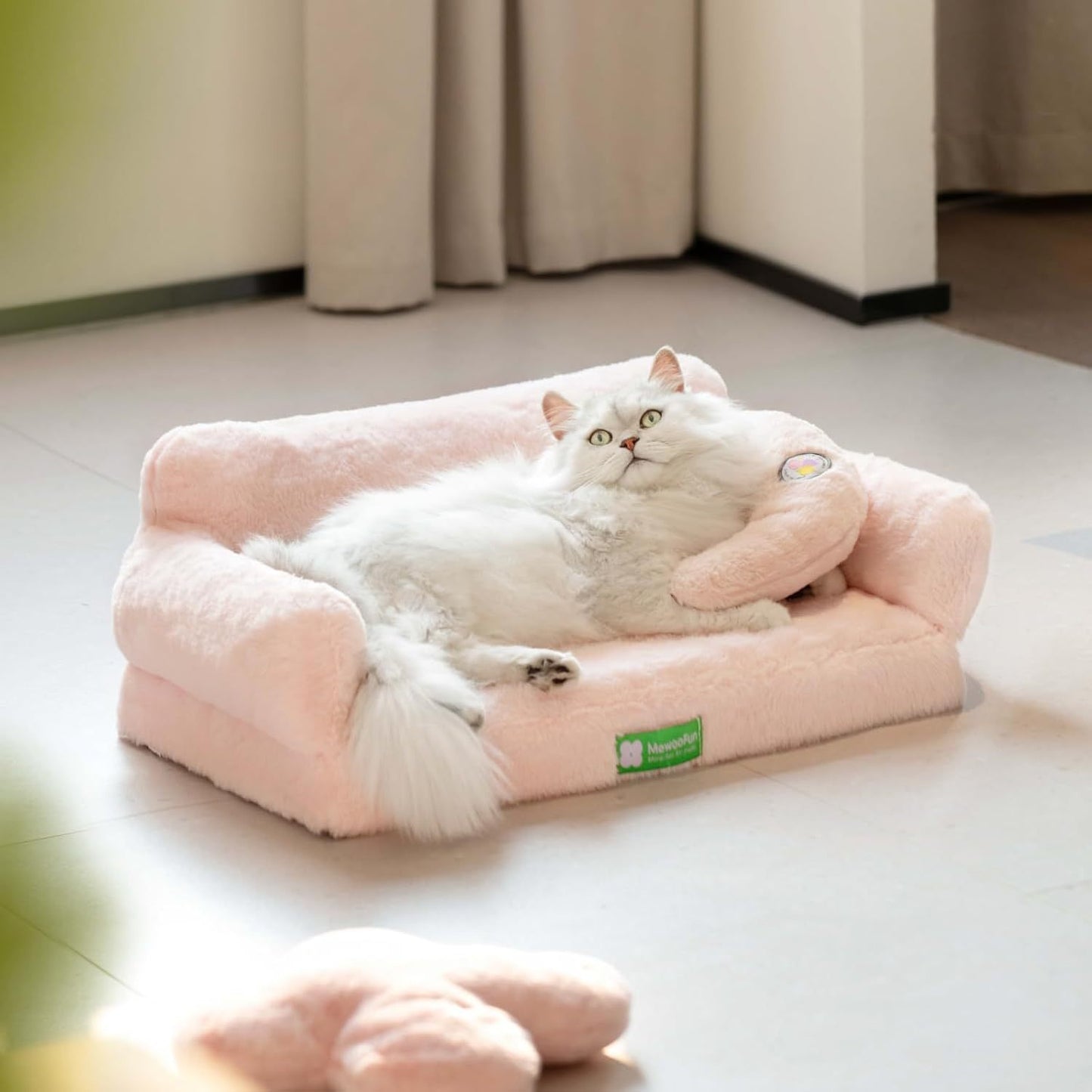 MEWOOFUN Fluffy Cat Sofa Bed - Large 65x46cm Anti-Collapse Cloud Design With Anti-Slip Bottom, Winter Warm Pet Couch For Cats Pink