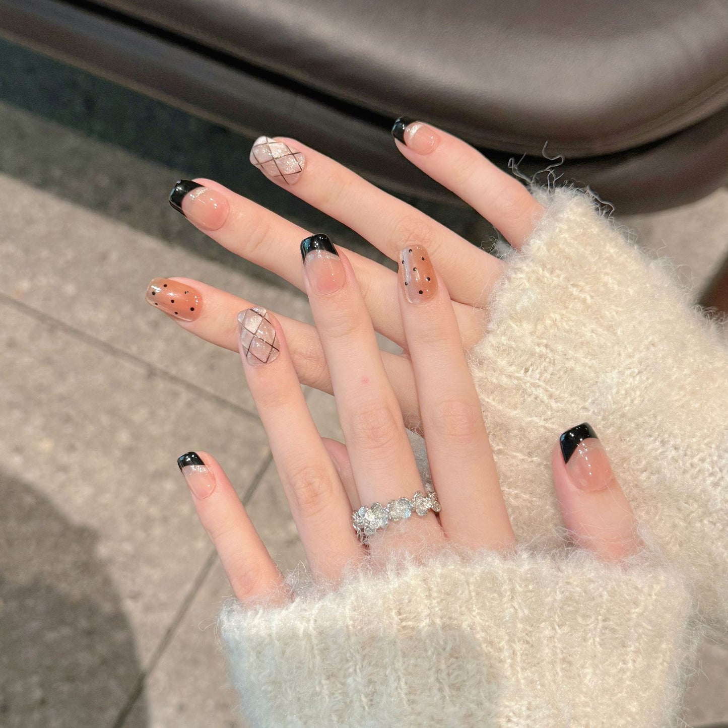 US Local French Black Edge Classic Style Handmade Wearable Manicure