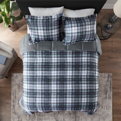 US Local Scotchgard Down All Season Comforter Set