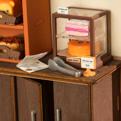 US Local Rolife Becka's Baking House DIY Miniature House For Kids 3D Wooden Toys DG161