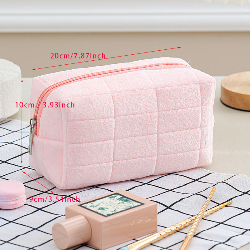 US Local 4pcs Cute Fluffy Cosmetic Bag Female Large Capacity Senior Sense Portable Autumn And Winter Plush Storage Bag