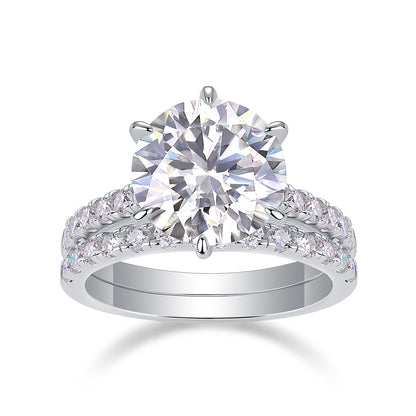 Arrange Large Diamond Rings Luxuriously And Fashionably Set With Moissanite Silver Rings