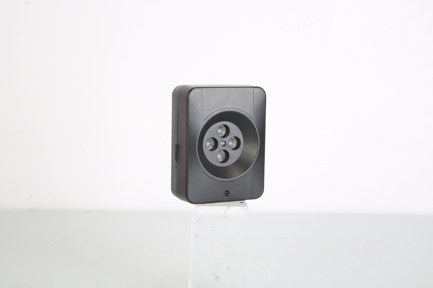 US Local 1Pc Ultrasonic Anti Barking Device Indoor Outdoor Dog Bark Control With 3 Frequency Levels Max 32.8Feet Sensing Distance For Most Dog Sizes