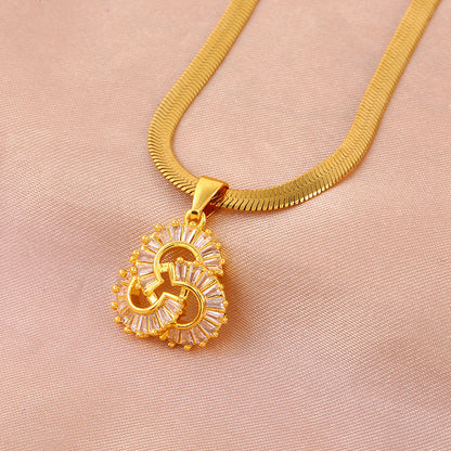 Snake Bones Chain Ginkgo Leaf Pendant Temperament Entry Lux Necklace