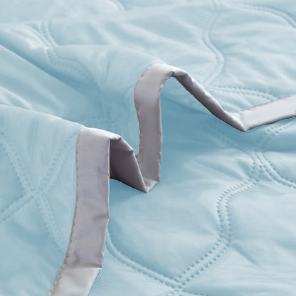 US Local 1pc Innovative Soundwave Design Ultra Soft Thin Quilt, Cozy & Breathable All-Season Reversible Comforter For Hot Sleepers, Ideal Lightweight Bedding For Bed, Sofa, Office, Travel & Camping, Machine Wa