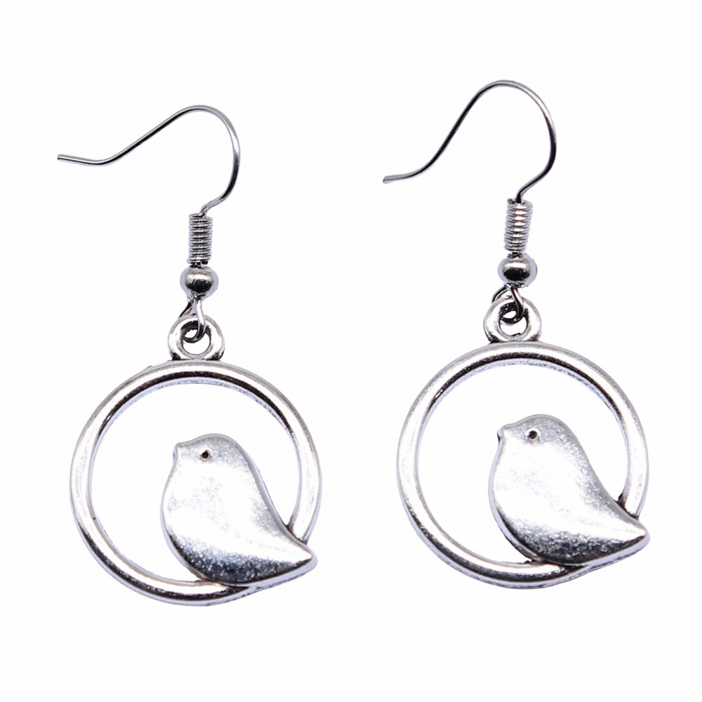 Retro Simple Handmade Ornament Bird Earrings Eardrops