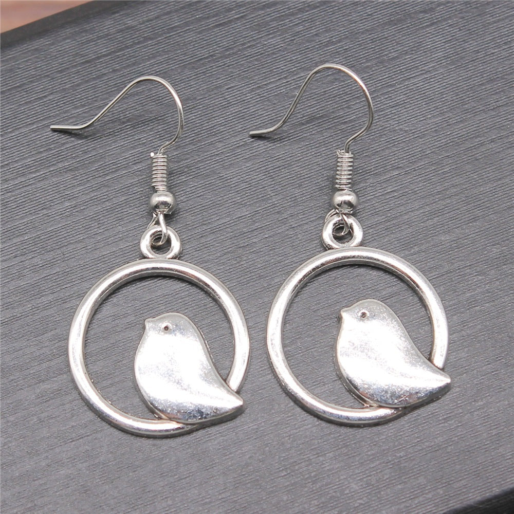 Retro Simple Handmade Ornament Bird Earrings Eardrops