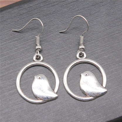 Retro Simple Handmade Ornament Bird Earrings Eardrops