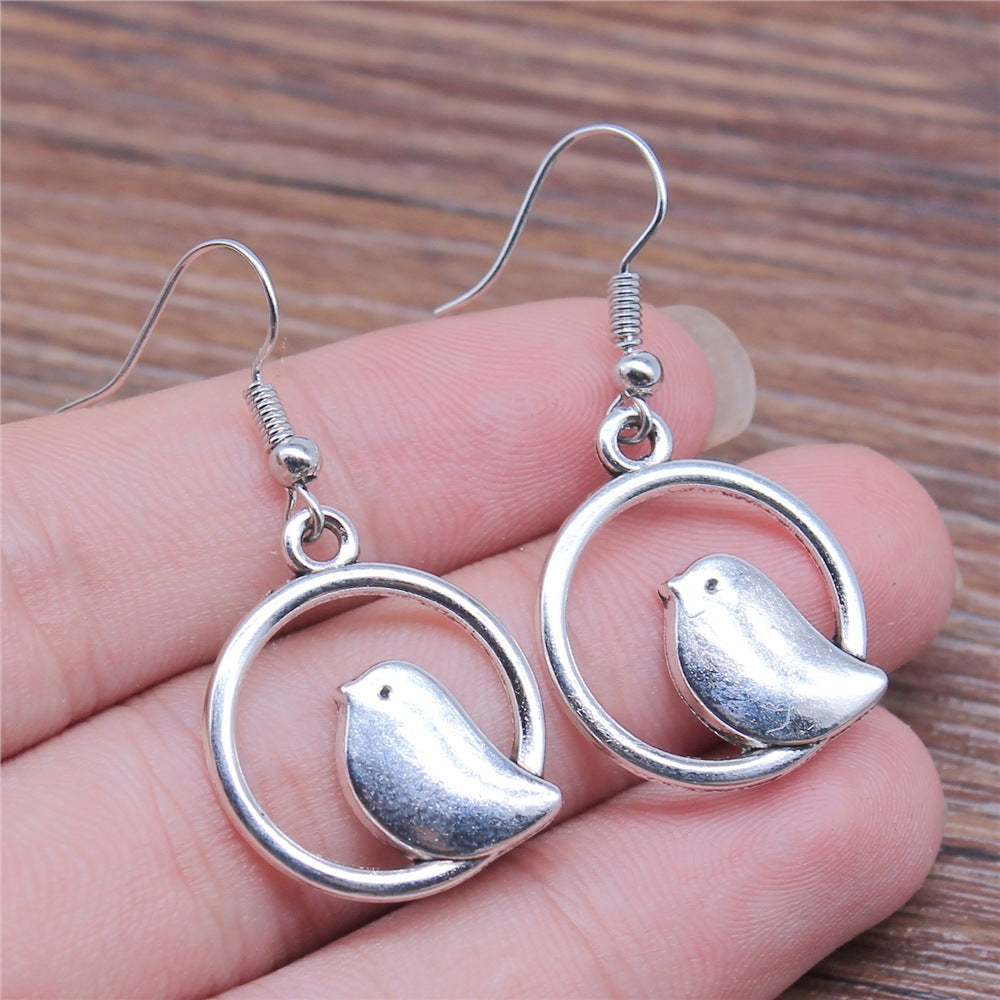 Retro Simple Handmade Ornament Bird Earrings Eardrops