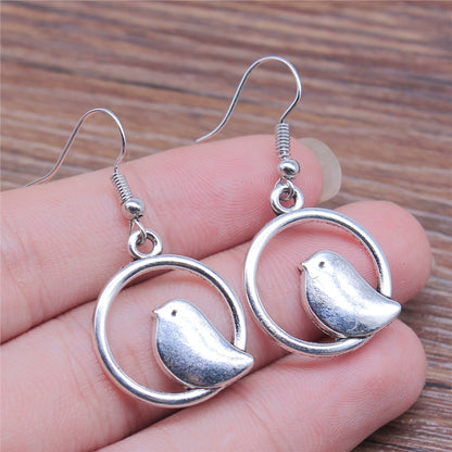Retro Simple Handmade Ornament Bird Earrings Eardrops