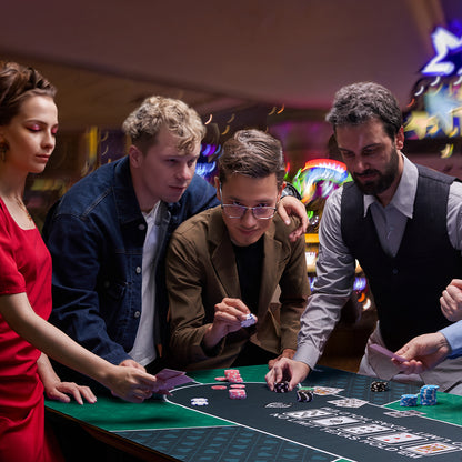 US Local VEVOR Poker Table Top 70 X 35 Inch Poker Mat 6-8 Players Foldable With Bag Green