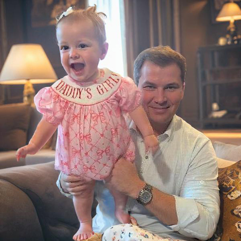 US Local Baby Girl's Bowknot Graphic Print Romper, Daddy's Girl Letter Print Triangle Jumpsuit With Bubble Sleeves