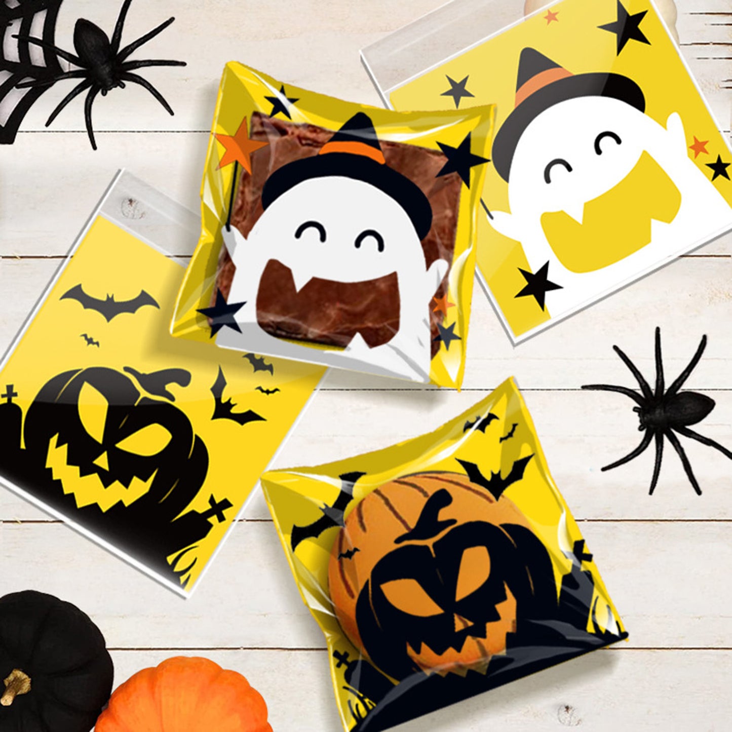 US Local 450 Pcs Halloween Cellophane Treat Bags Self-sealing Clear Candy Cookie Bags Pumpkin Ghost Black Cat Skull Trick Or Treat Bags For Halloween Birthday Trick Or Treat Party Favors Supplies