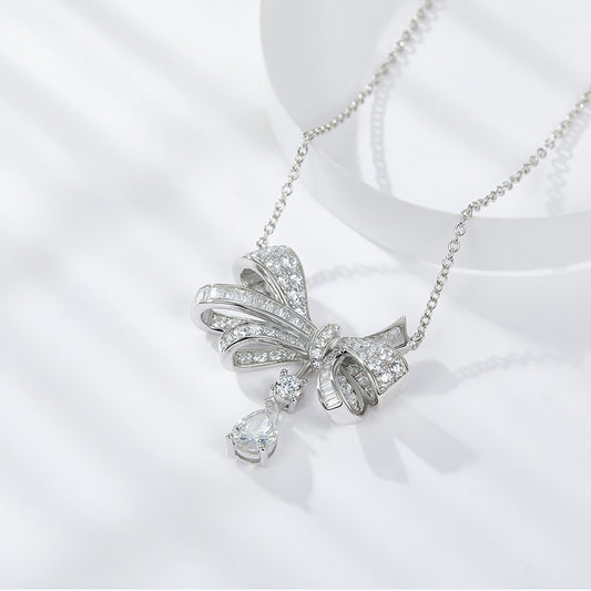 US Local Butterfly - A Fashionable And Luxurious Diamond Jewelry Pendant Set With Moissanite S925 Sterling Silver And Platinum Plating