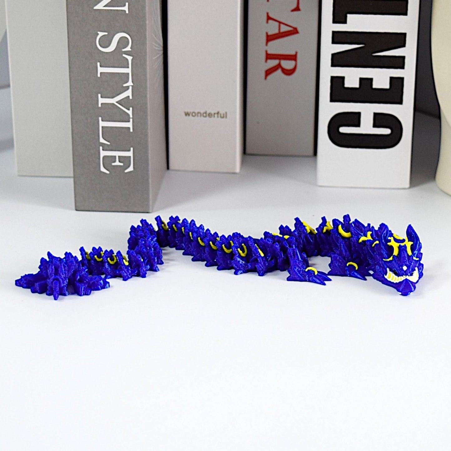 US Local Flying Moon Dragon - Spreading Its Wings With The Moon, Super Eye-catching And High-value, Exquisite And Small Creative Decorative Gift