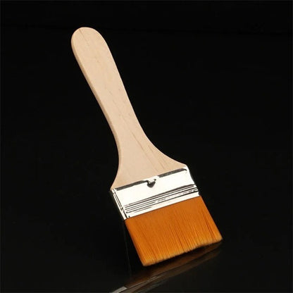 US Local No. 7 Large Oil Brushes Come In A Pack Of Two. They Have The Corresponding Functional Properties To Meet The Specific Needs Of Use Such As Cleaning And Application.