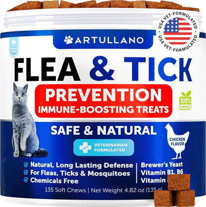 US Local Flea Treatment For Cats Natural Flea And Tick Prevention Supplement For Cats Kittens Chewable Daily Oral Pills With Vitamins 135 Soft Chews Skin & Coat Dental Treats Digestion