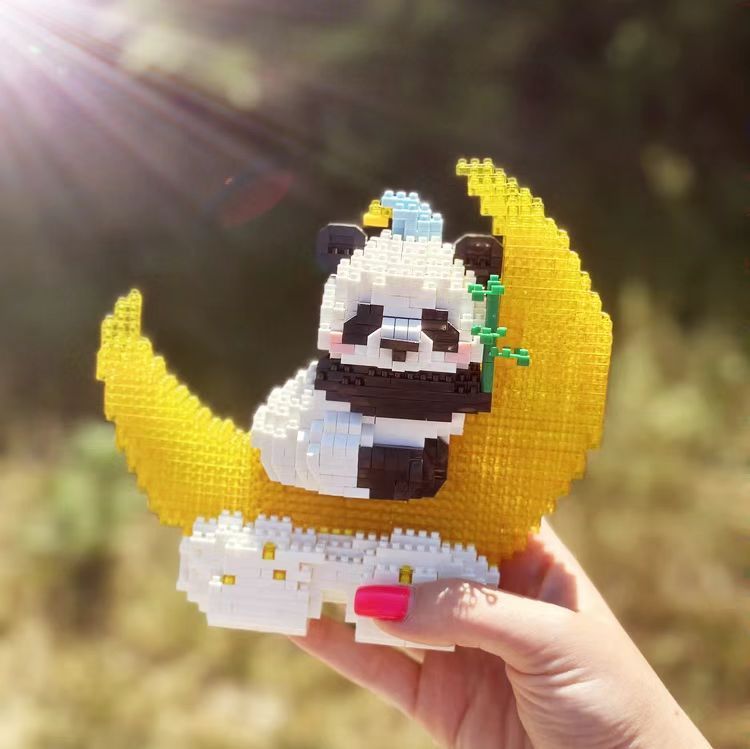 US Local 1288PCS Moon Panda Building Block Sets With LED Light, Mini Blocks Building Sets For Adults, Animal Night Lamp, Panda Night Light, DIY Bricks Gift For Adults