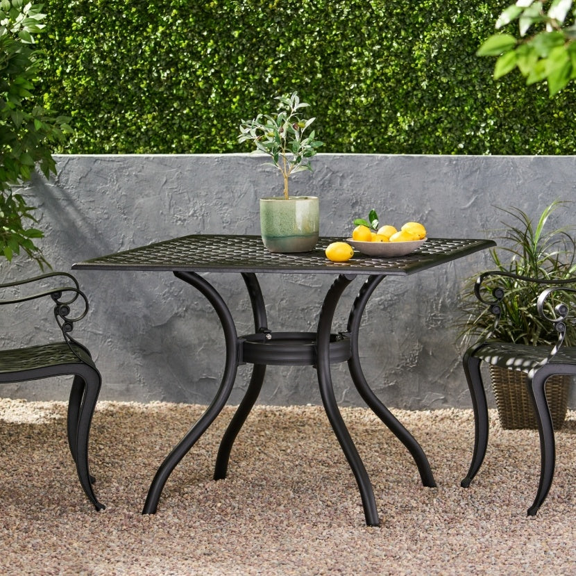 US Local CAYMAN ARCH MESH I 39IN SQ TABLE