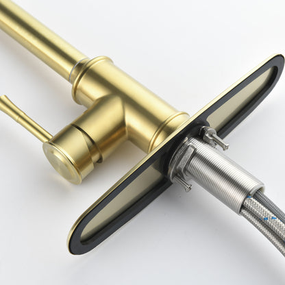 US Local Single Handle High  Pull Out Kitchen Faucet, Single-stage Stainless Steel Kitchen Sink Faucet, With Pull Down Spray