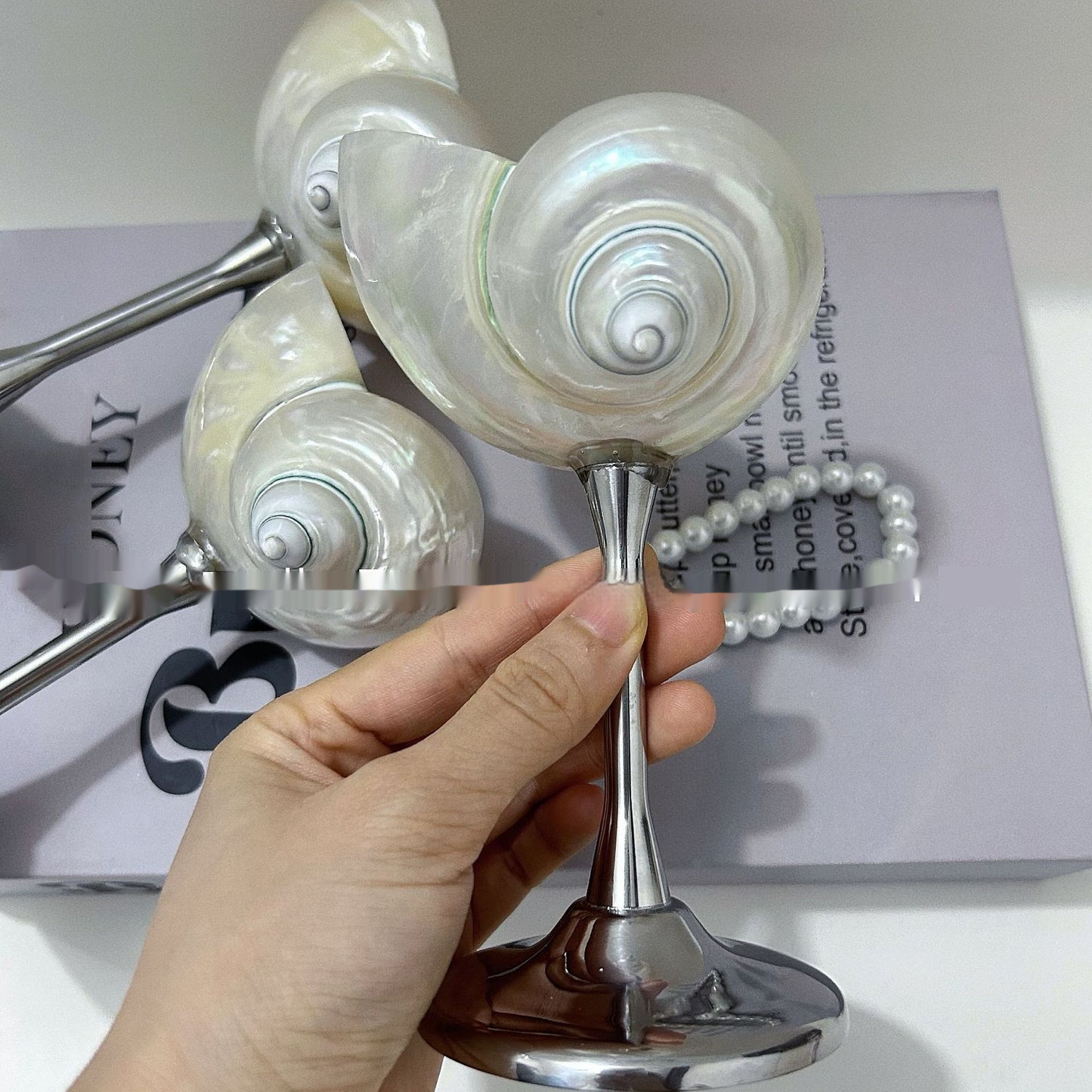 Niche Conch Goblet Metal European Retro