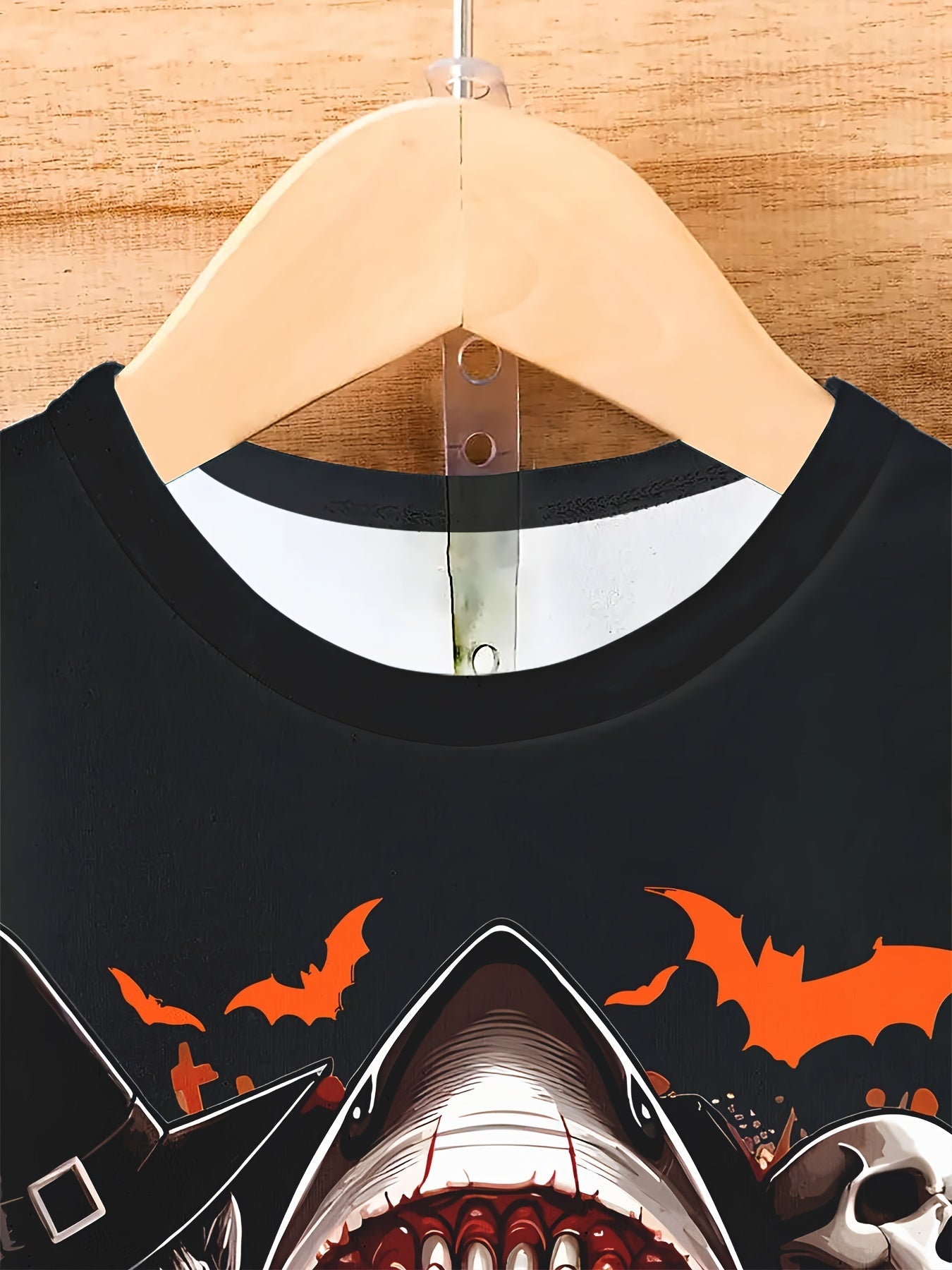 Men's Casual Polyester Round Neck T-shirt With 3D Shark And Halloween Pumpkin Patterns, Fitted Knit Fabric, Slightly Elastic