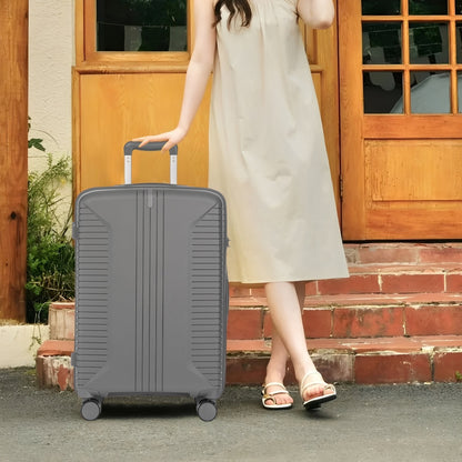 US Local 20   24   28  3 Pcs  Set In PP Spinner Wheel Luggage, Carry On Suitcase, Matching Color, Combination Lock