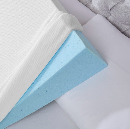 US Local Wedge Pillow