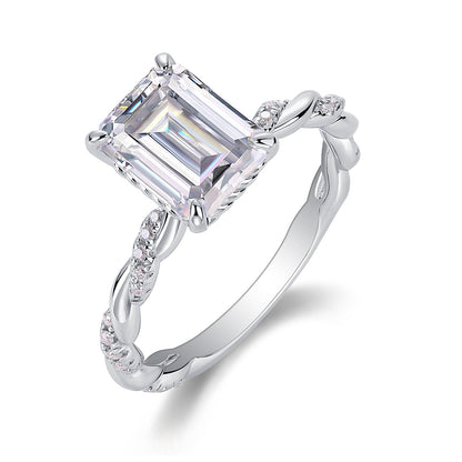 Chasing Light - A Fashionable Diamond Jewelry Piece Set With Moissanite S925 Sterling Silver And Platinum-plated Diamond Ring