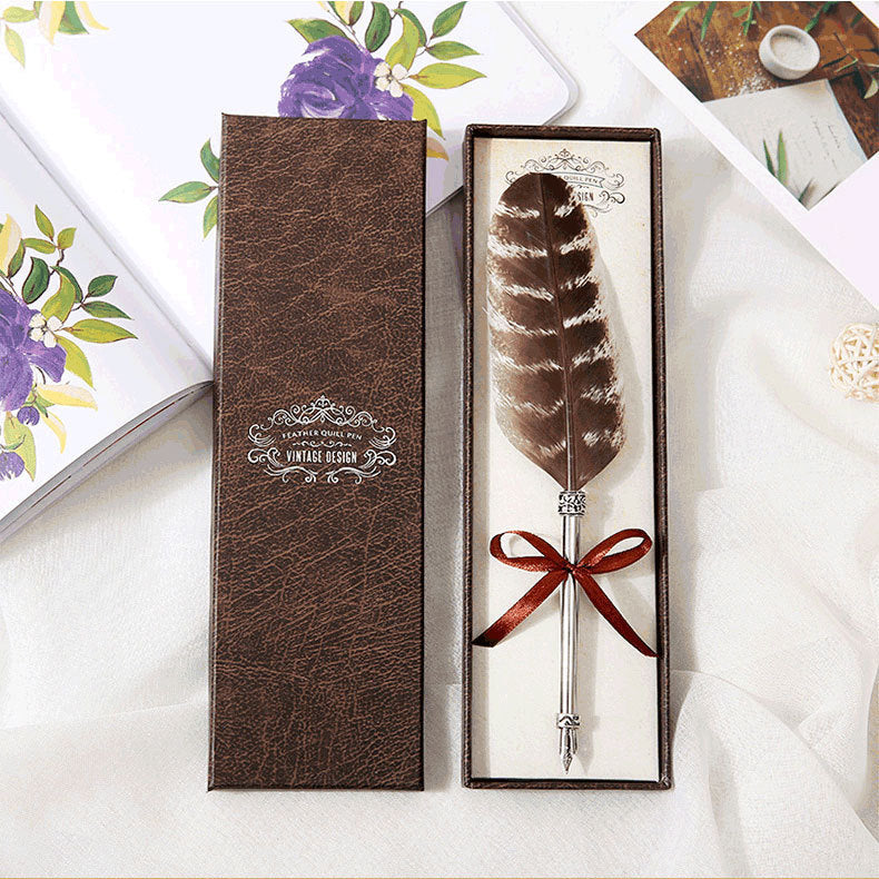 US Local European Retro Feather Pen Gift Box